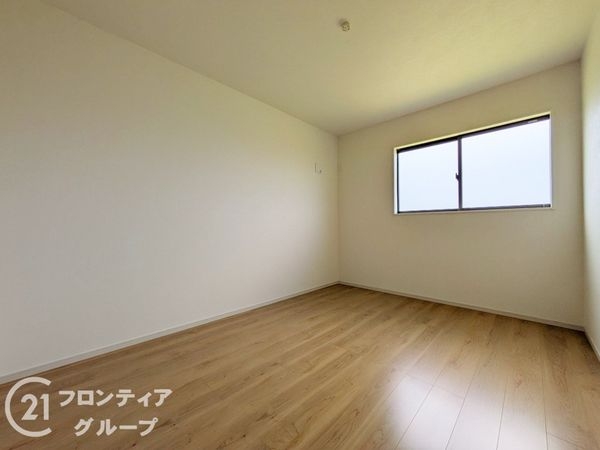 大津市雄琴６丁目　新築一戸建て　１号棟