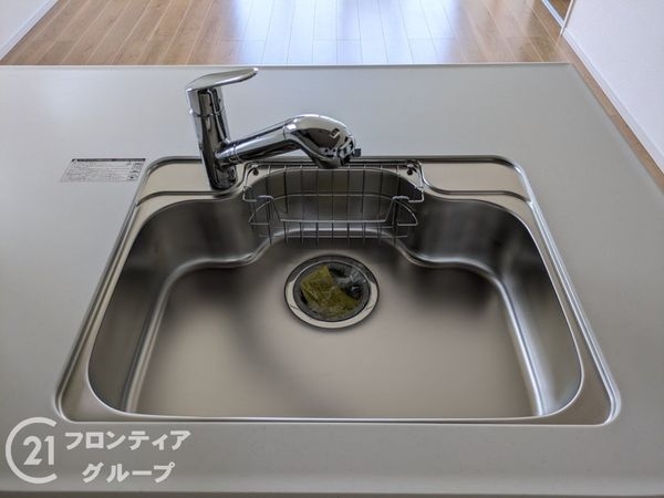 大津市雄琴６丁目　新築一戸建て　１号棟