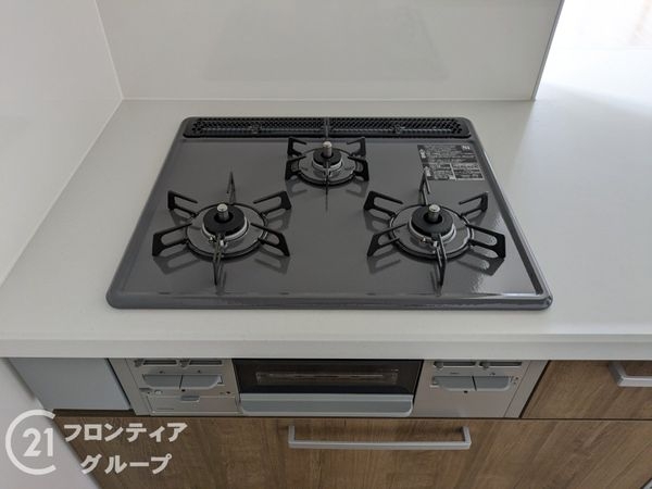 大津市雄琴６丁目　新築一戸建て　１号棟