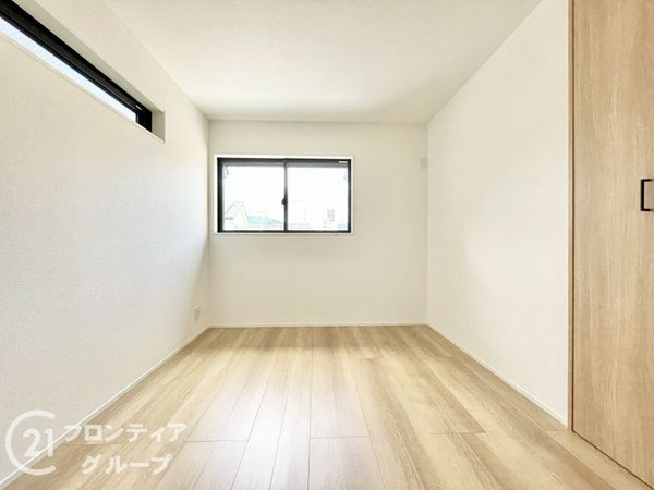京都市山科区川田御輿塚町　新築一戸建て　3号地