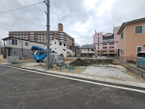大津市雄琴６丁目　新築一戸建て　２号棟
