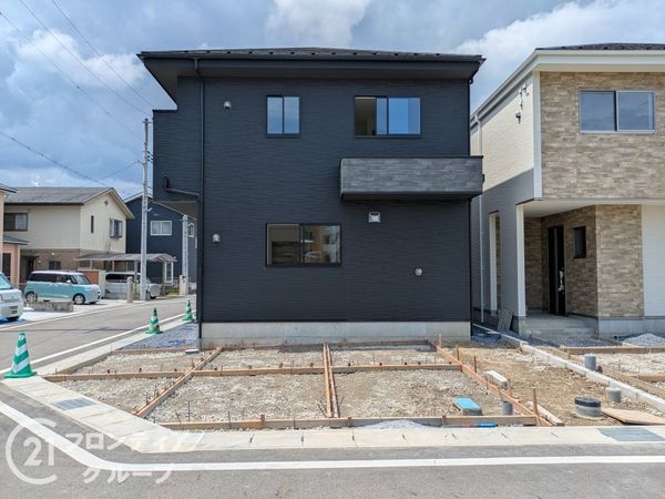 大津市雄琴６丁目　新築一戸建て　２号棟