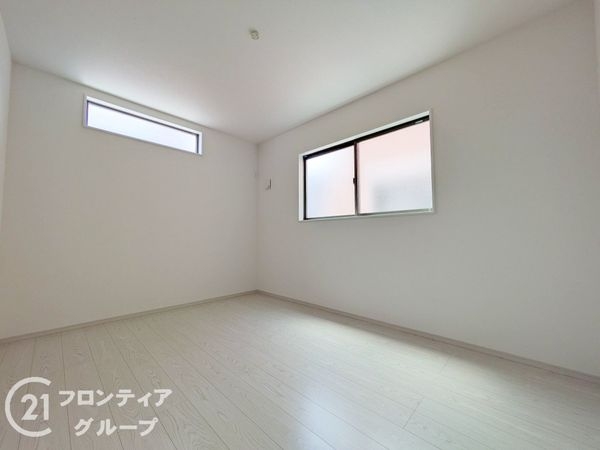 大津市雄琴６丁目　新築一戸建て　３号棟