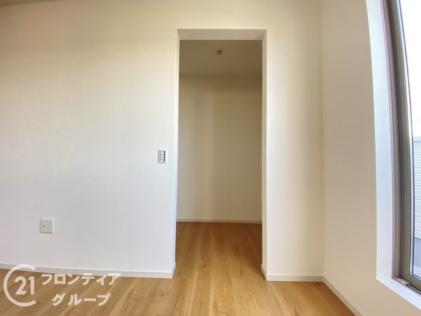 京田辺市草内八田　新築一戸建て　２期　１号棟