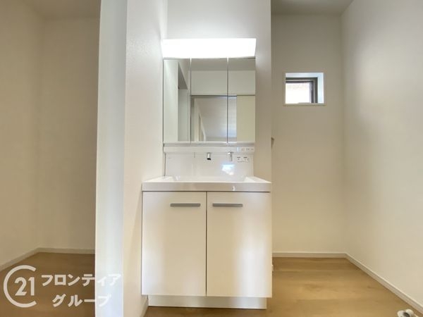 京田辺市草内八田　新築一戸建て　２期　１号棟
