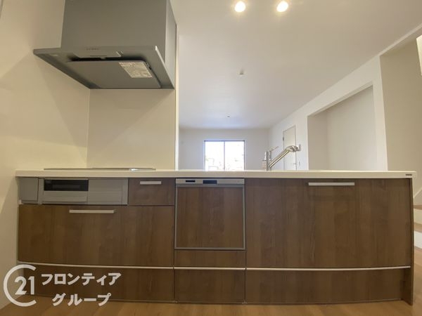 京田辺市草内八田　新築一戸建て　２期　１号棟