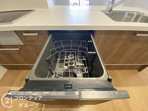 京田辺市草内八田　新築一戸建て　２期　１号棟