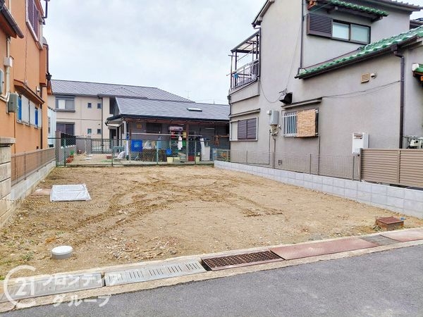 城陽市市辺五島　新築一戸建て　１期　１号棟