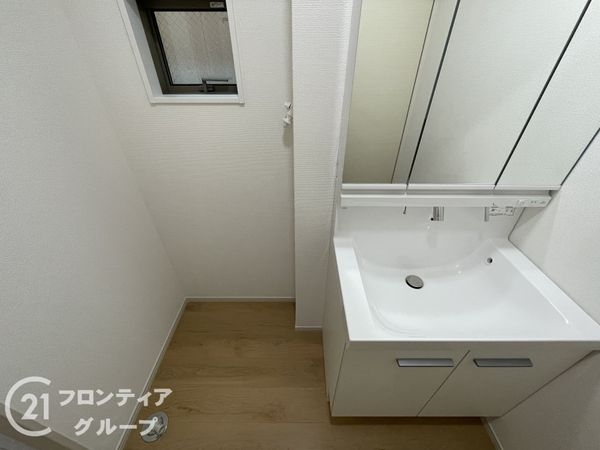 城陽市市辺五島　新築一戸建て　１期　１号棟