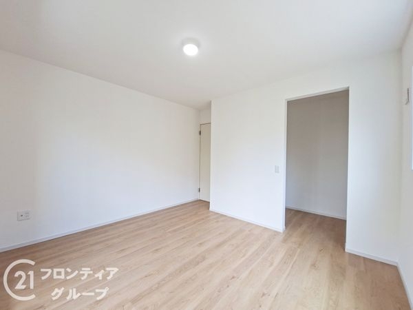 京都市山科区小山西御所町　新築一戸建て　１期　１号地