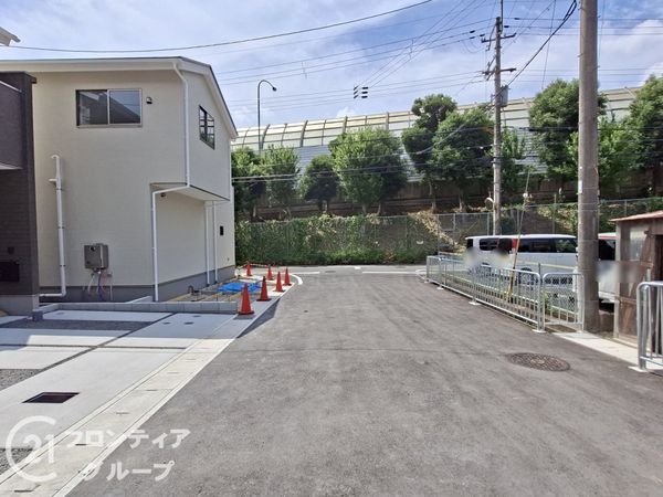 京都市山科区小山西御所町　新築一戸建て　１期　３号地