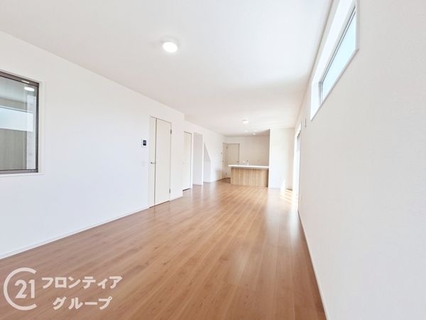 京都市山科区小山西御所町　新築一戸建て　１期　４号地