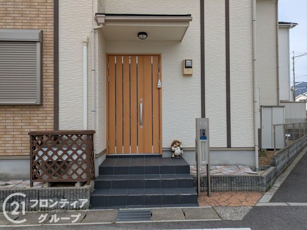 大津市雄琴６丁目　中古一戸建て