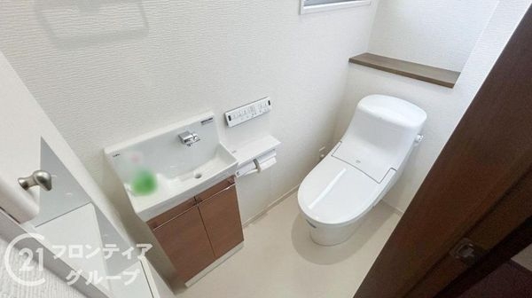 大津市萱野浦の中古一戸建て