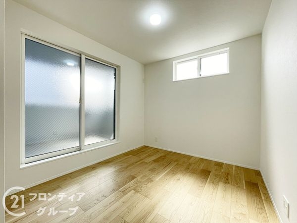 京都市山科区川田欠ノ上　新築一戸建て　全1区画