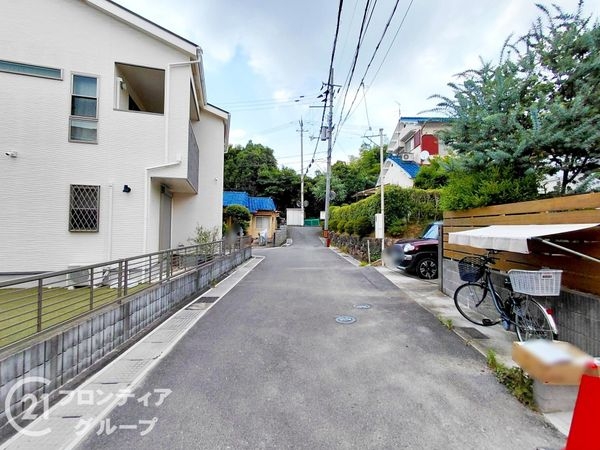 宇治市広野町寺山　新築一戸建て　３期　１号地