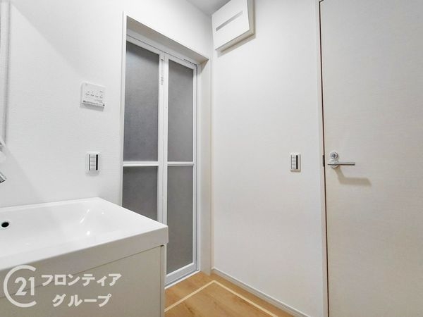 宇治市広野町寺山　新築一戸建て　３期　１号地