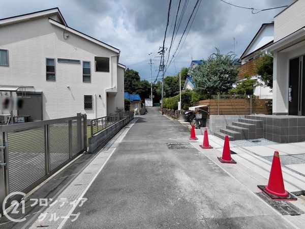 宇治市広野町寺山　新築一戸建て　３期　2号地