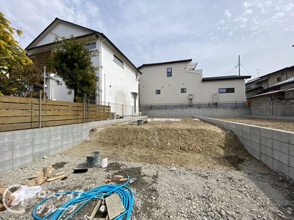 宇治市広野町寺山　新築一戸建て　３期　2号地