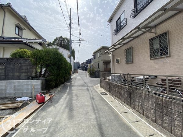宇治市広野町寺山　新築一戸建て　３期　2号地