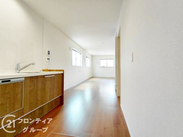 宇治市広野町寺山　新築一戸建て　３期　2号地