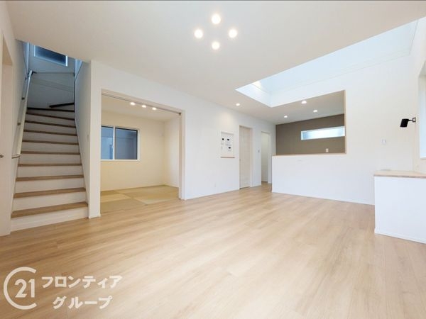 大津市一里山６丁目　新築一戸建て　３号棟