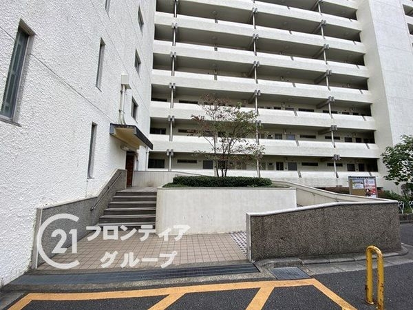 山科団地Ｄ棟　中古マンション