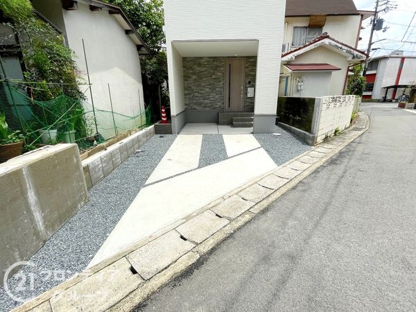 京都市山科区厨子奥苗代元町　新築一戸建て　１期　全１区画