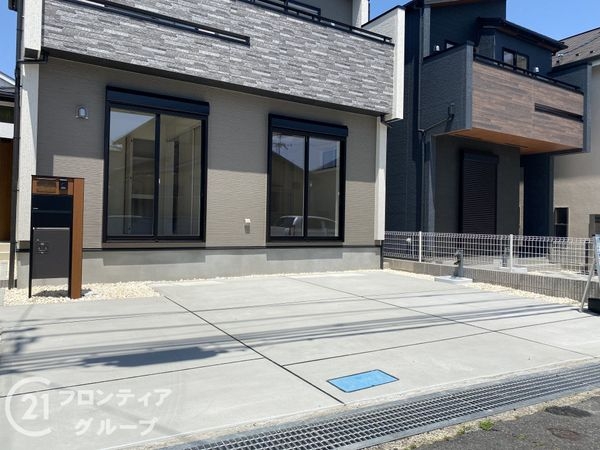 大津市下阪本２丁目　新築一戸建て　1期　1号棟