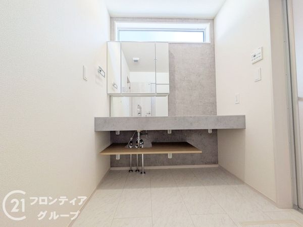 大津市際川３丁目　新築一戸建て　２期　全１区画