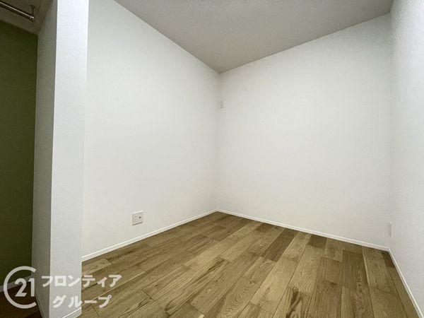 京都市伏見区桃山町大島　新築一戸建て　２　２号棟