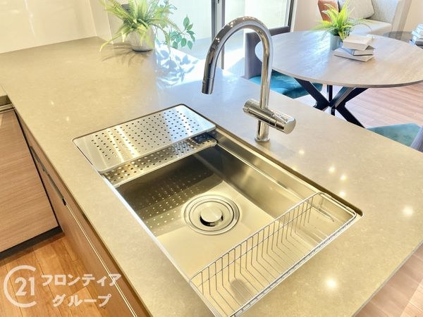 ネバーランド御所南　中古マンション