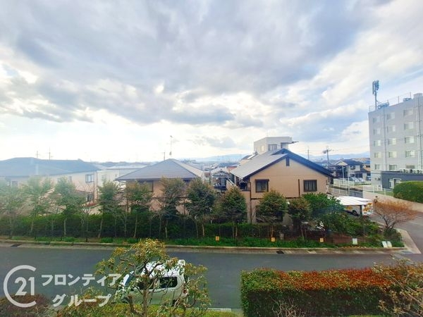 リーデンススクエア宇治伊勢田　中古マンション