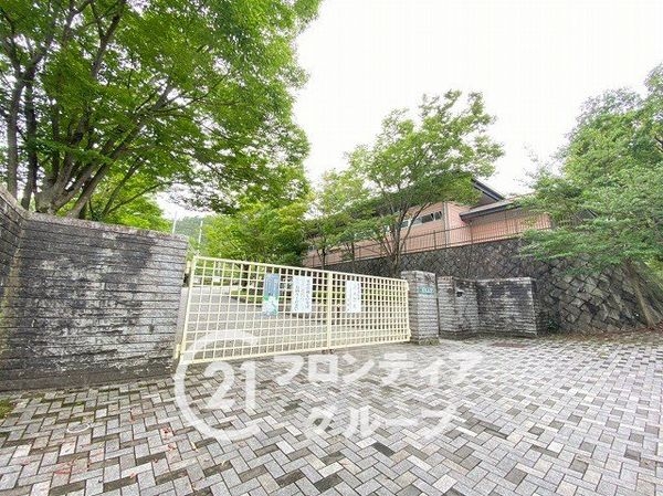 サンシティ桂坂参番館　中古マンション(京都市立大枝中学校)