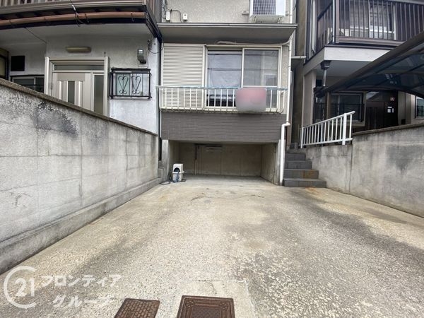 京都市伏見区羽束師菱川町　中古一戸建て
