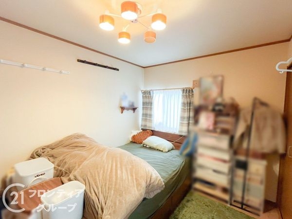 京都市山科区大宅関生町の中古一戸建て