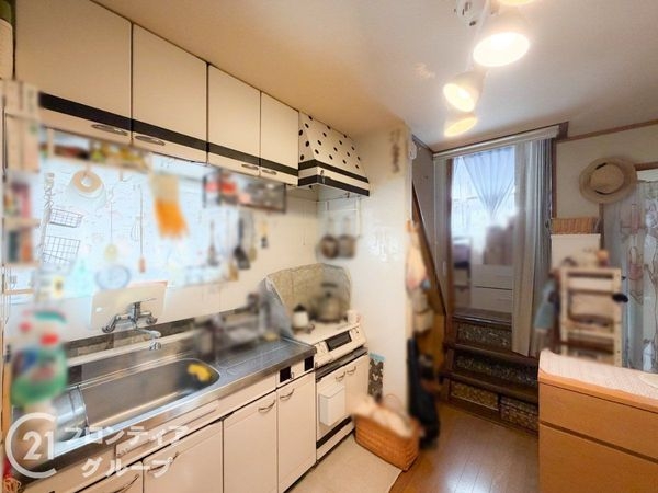 京都市山科区大宅関生町の中古一戸建て