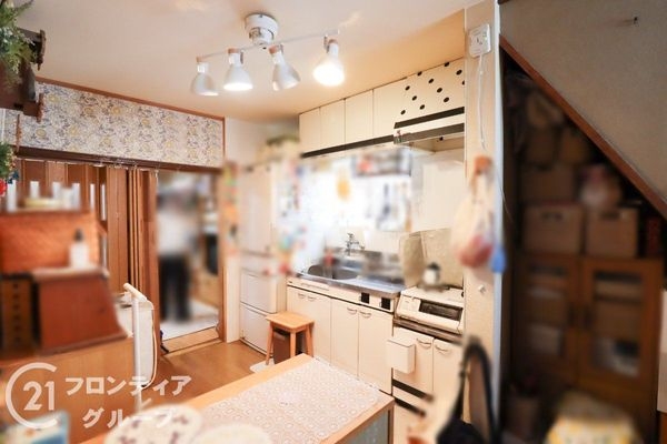 京都市山科区大宅関生町の中古一戸建て