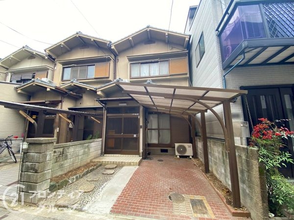 京都市山科区西野大鳥井町の中古一戸建て