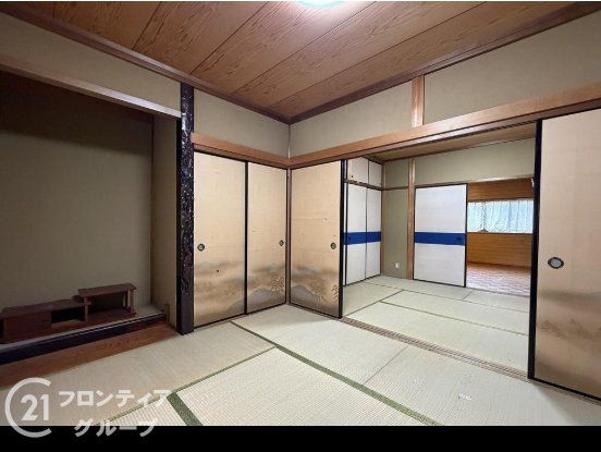 京都市山科区西野大鳥井町の中古一戸建て