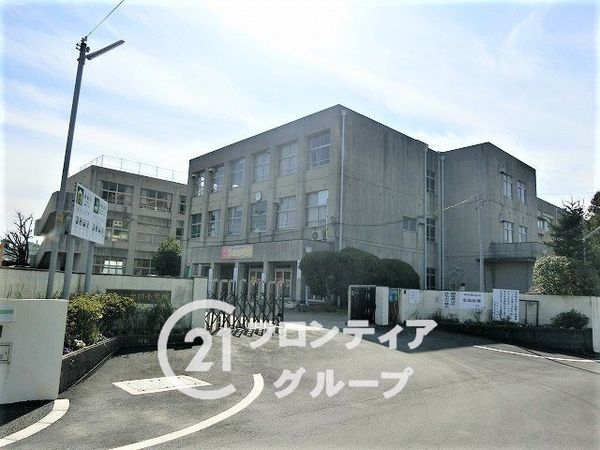 城陽市久世里ノ西　新築一戸建て２期　全１区画(城陽市立古川小学校)