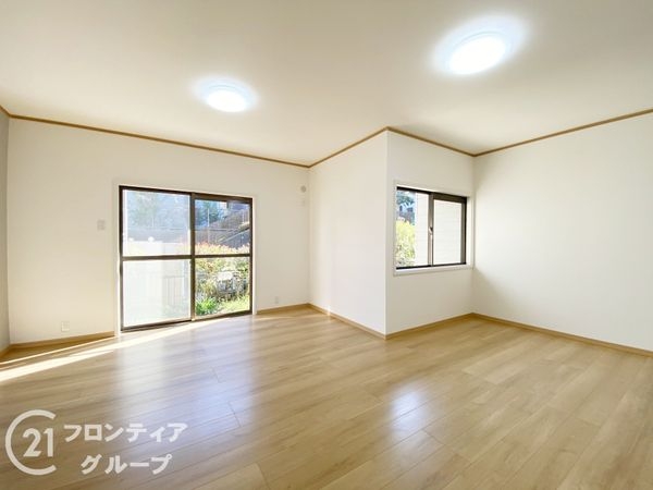 八幡市男山指月の中古一戸建て