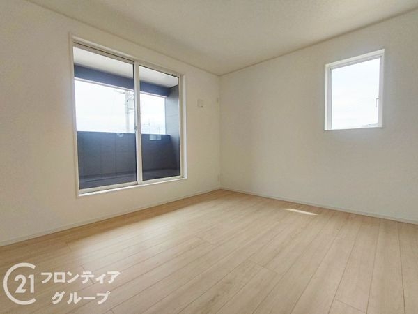 大津市雄琴５丁目　新築一戸建て　第２６　１号棟