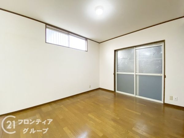 宇治市五ケ庄広岡谷の中古一戸建て