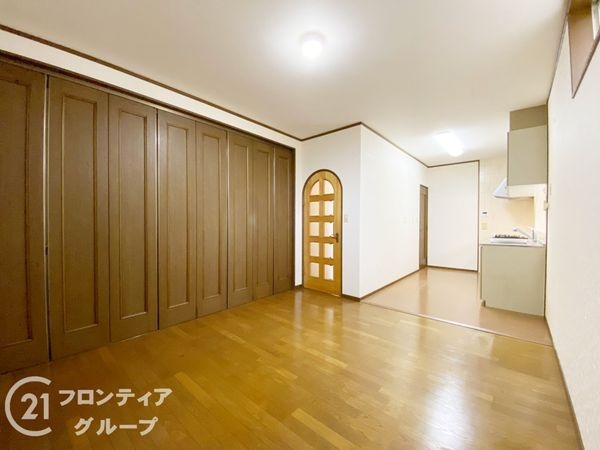 宇治市五ケ庄広岡谷の中古一戸建て