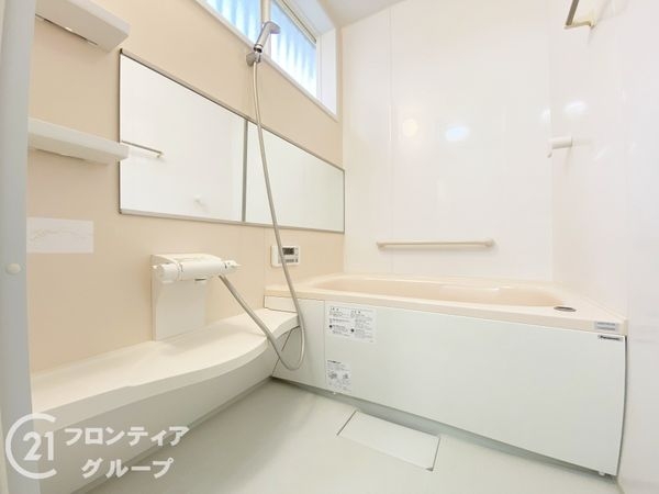 宇治市五ケ庄広岡谷　中古一戸建て