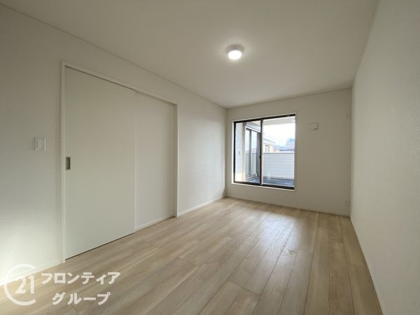 宇治市五ケ庄三番割　新築一戸建て　第１　１号棟