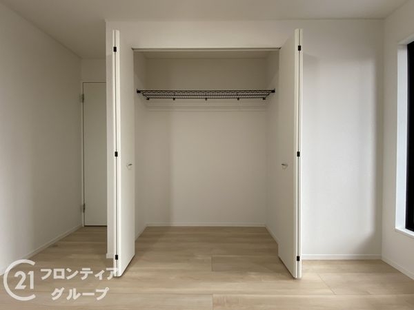 宇治市五ケ庄三番割　新築一戸建て　第１　２号棟
