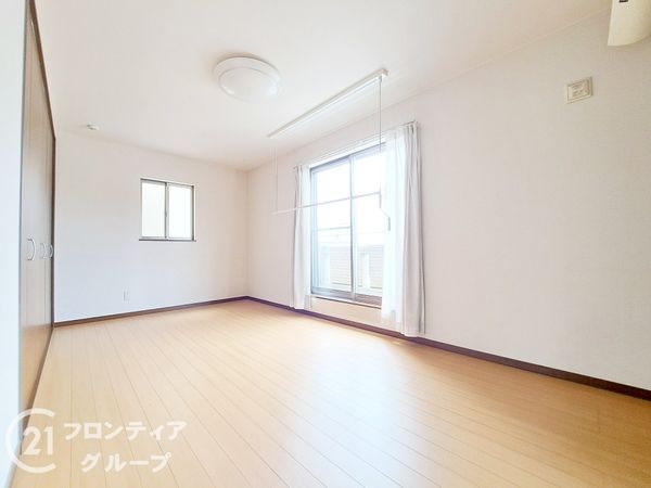 京都市山科区小山下ノ池の中古一戸建て