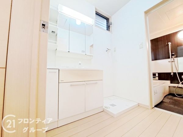 京都市山科区小山下ノ池の中古一戸建て